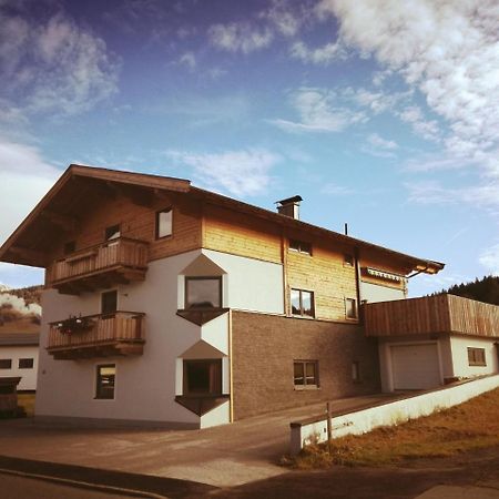 Haus Hubertus Appartement Hochfilzen Buitenkant foto